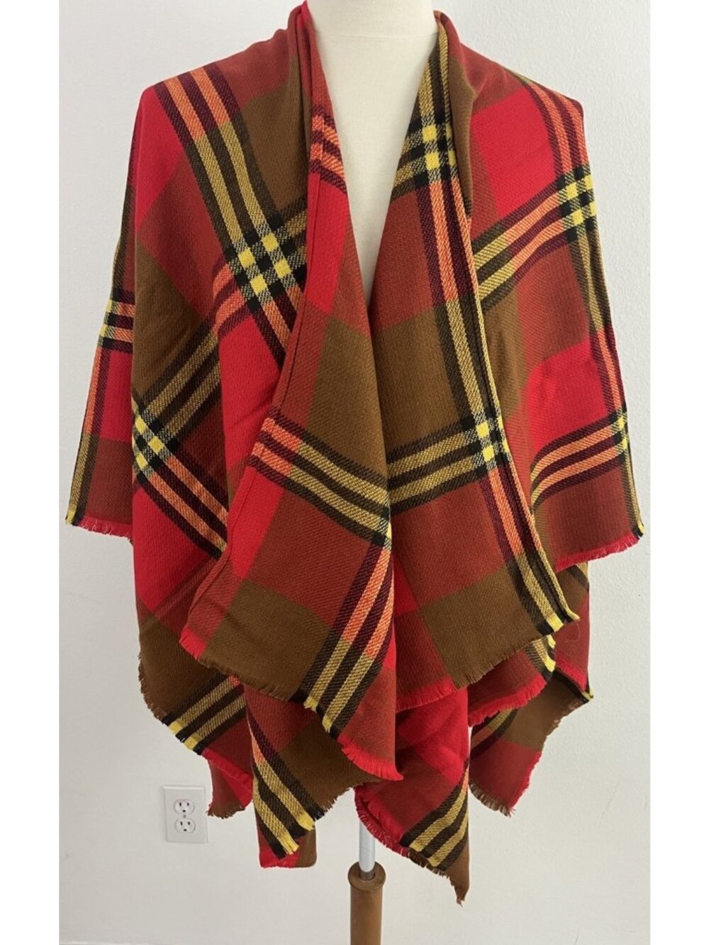 Lands' End Plaid Shawl Wrap Acrylic One Size Red Gold NWT
